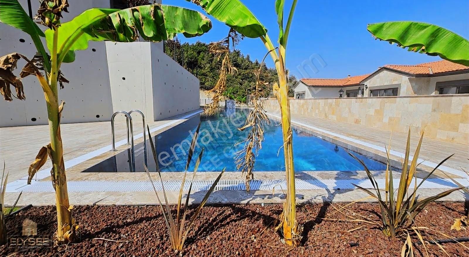 Kuşadası Doğayla İç İçe, Güvenli Ve Konforlu Bir Yaşam Alanı - Görsel 12