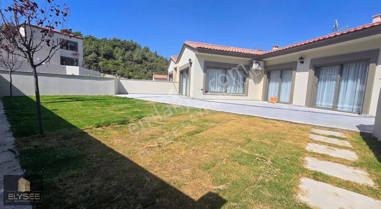 Kuşadası Doğayla İç İçe, Güvenli Ve Konforlu Bir Yaşam Alanı - Görsel 19