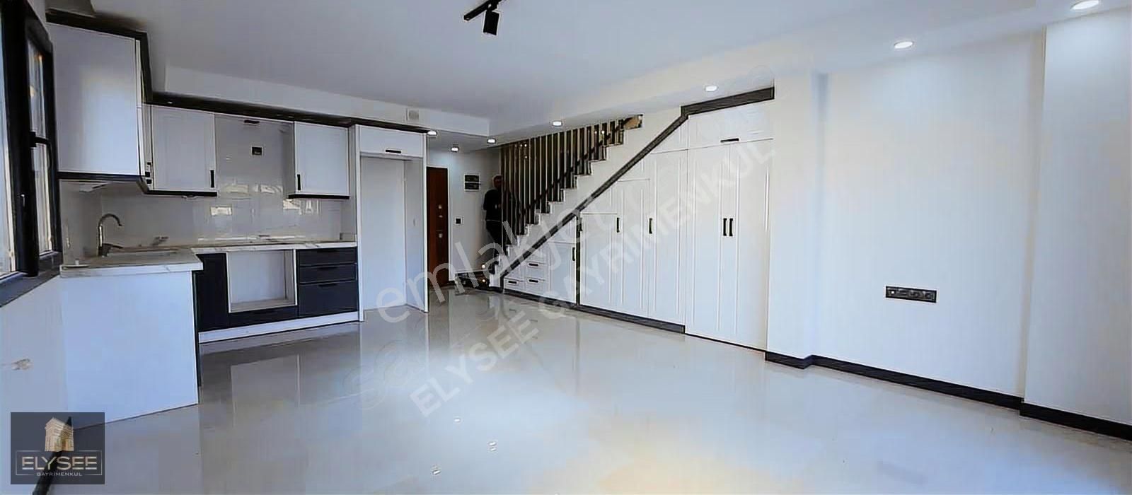 Güzelçamlı'da Denize Yakın | Havuzlu Sitede | Tam Müstakil Villa - Görsel 5