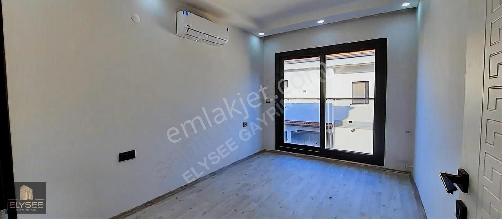 Güzelçamlı'da Denize Yakın | Havuzlu Sitede | Tam Müstakil Villa - Görsel 11