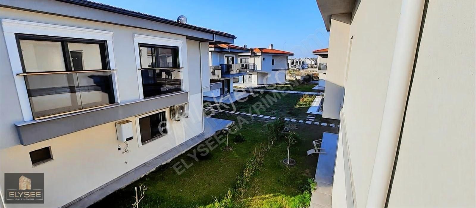 Güzelçamlı'da Denize Yakın | Havuzlu Sitede | Tam Müstakil Villa - Görsel 3