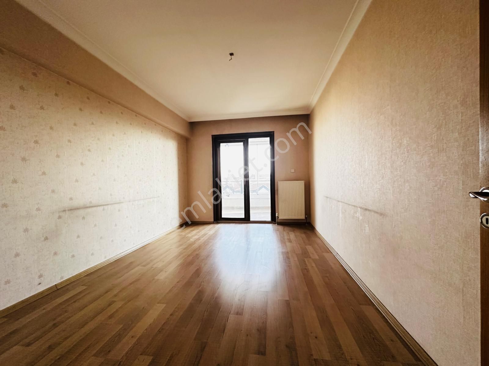 Ufuk Kılıç Emlak'tan Site'de Fırsat Dairesi Kredi Limitsiz 4+1 Daire - Görsel 15