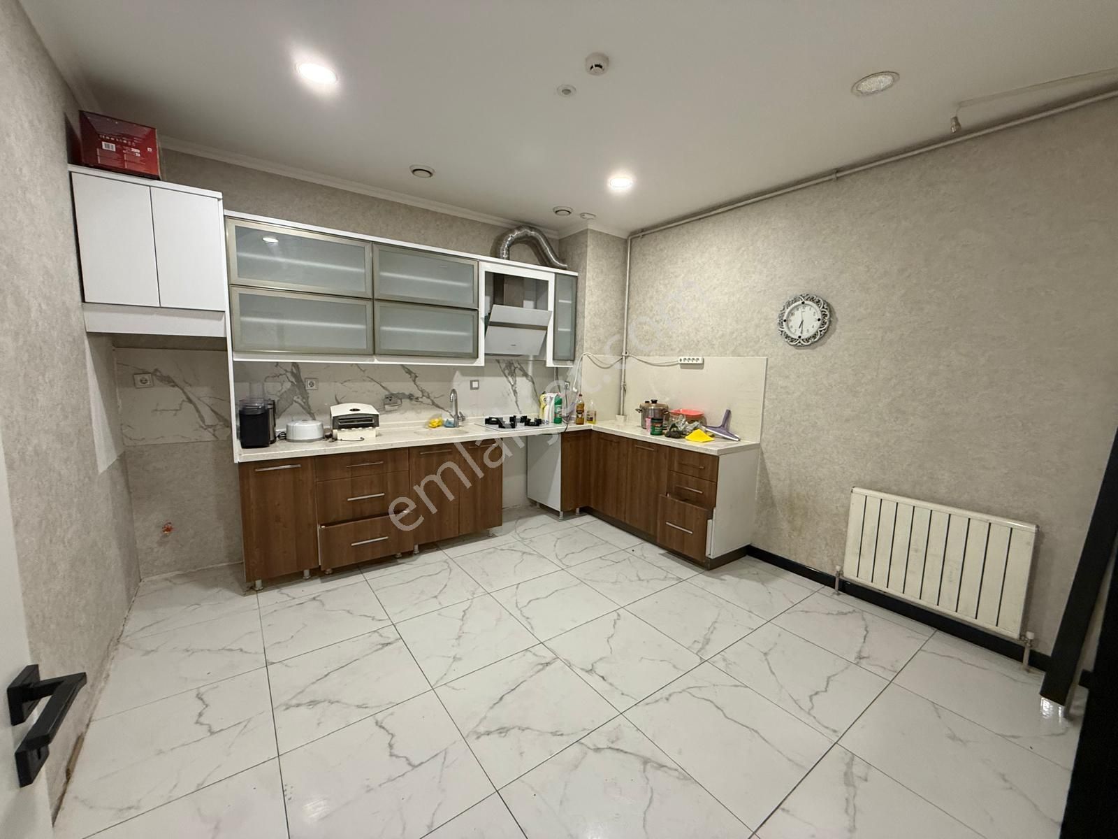 Ostim Fatih İş Merkezinde 175 M2 Satılık Dükkan - Görsel 15