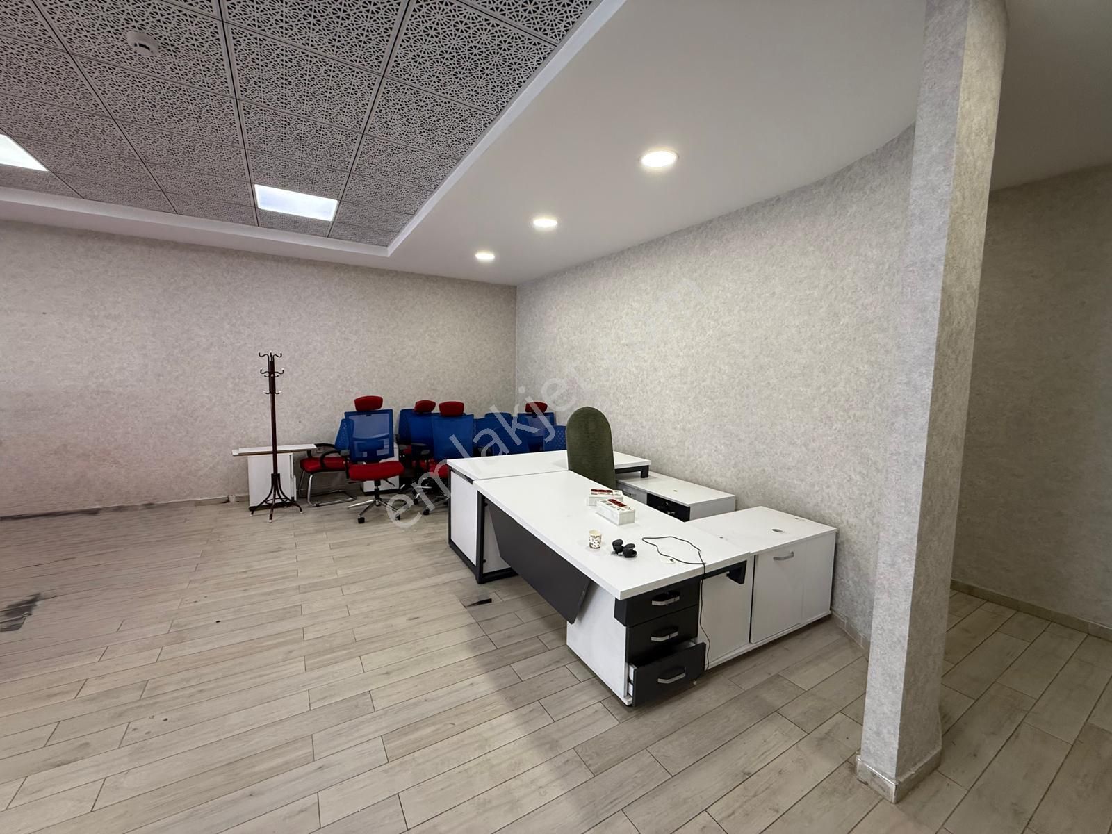 Ostim Fatih İş Merkezinde 175 M2 Satılık Dükkan - Görsel 17