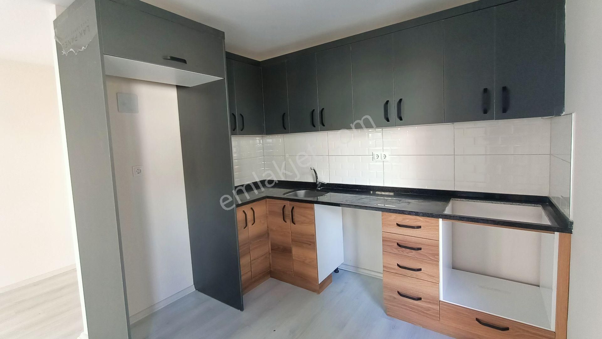 Alanya Merkez Şekerhane Mahallesi Sıfır Bina • Geniş 2+1 Daire