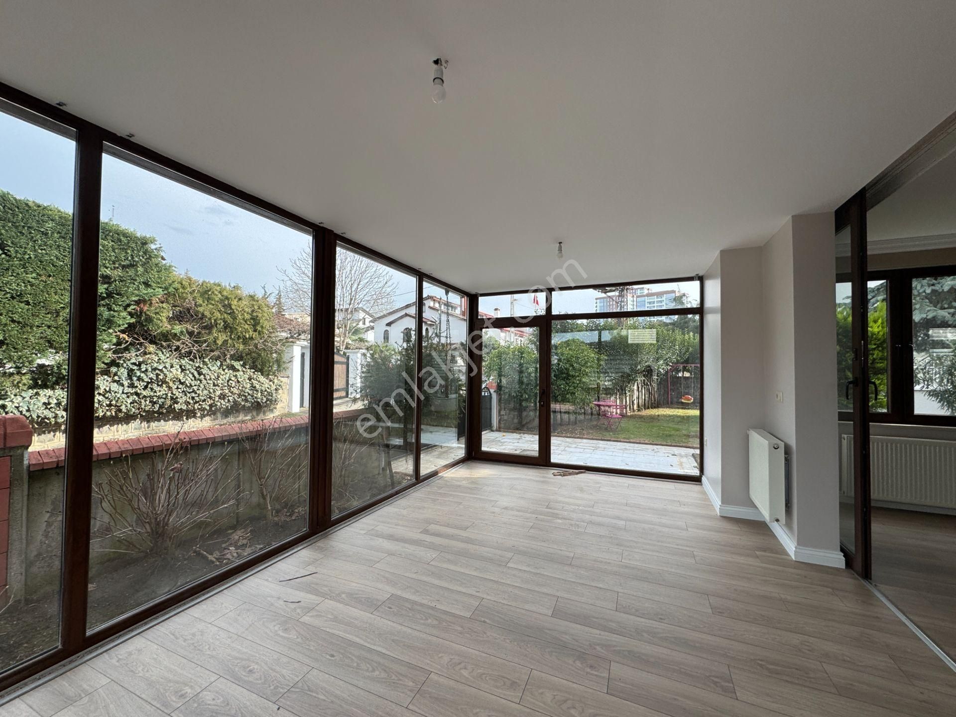 Trabzon Yomra Kaşüstü Kamelya Sitesi Lüks 4+1 Satılık Villa - Görsel 12