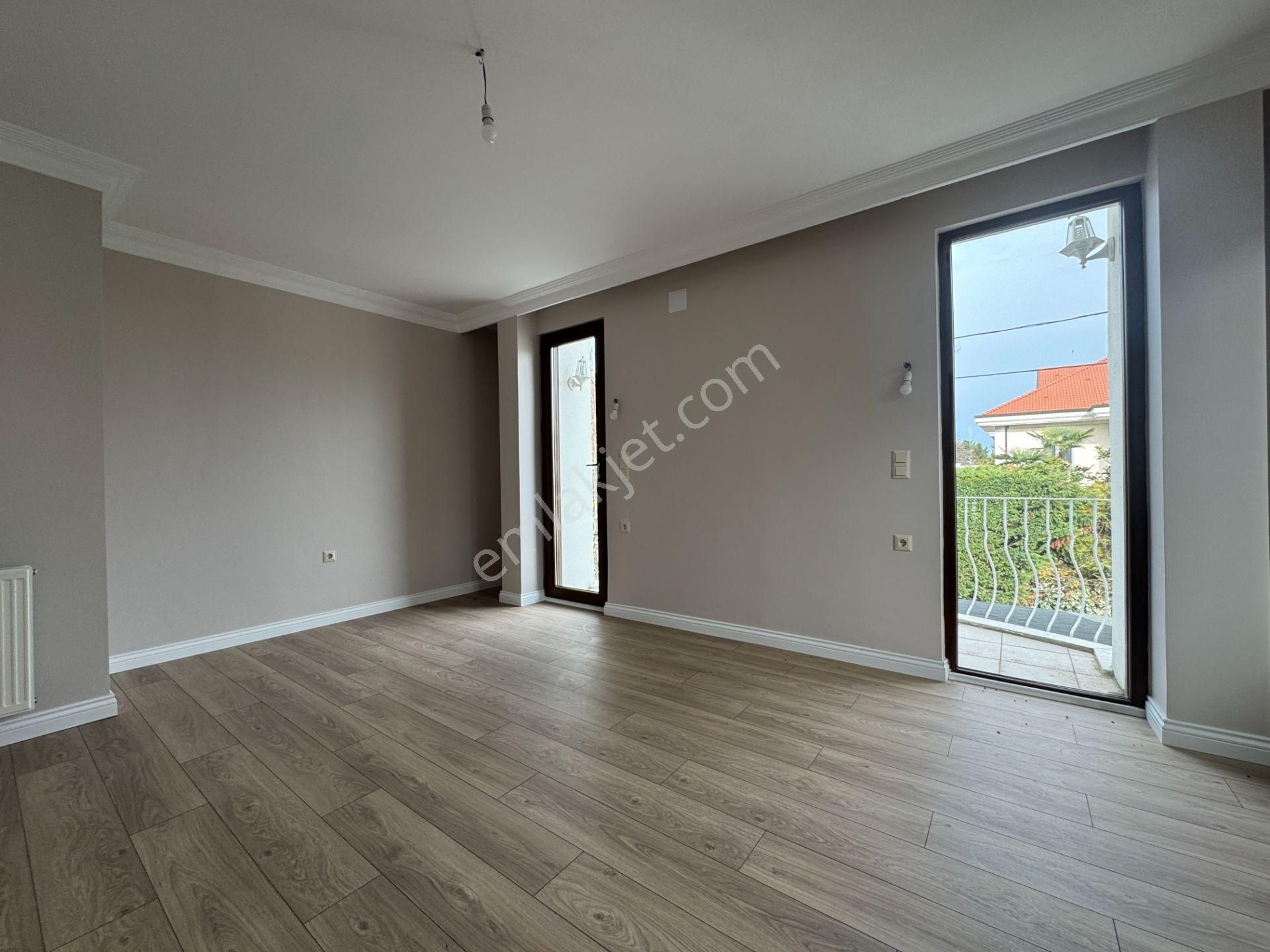 Trabzon Yomra Kaşüstü Kamelya Sitesi Lüks 4+1 Satılık Villa - Görsel 17