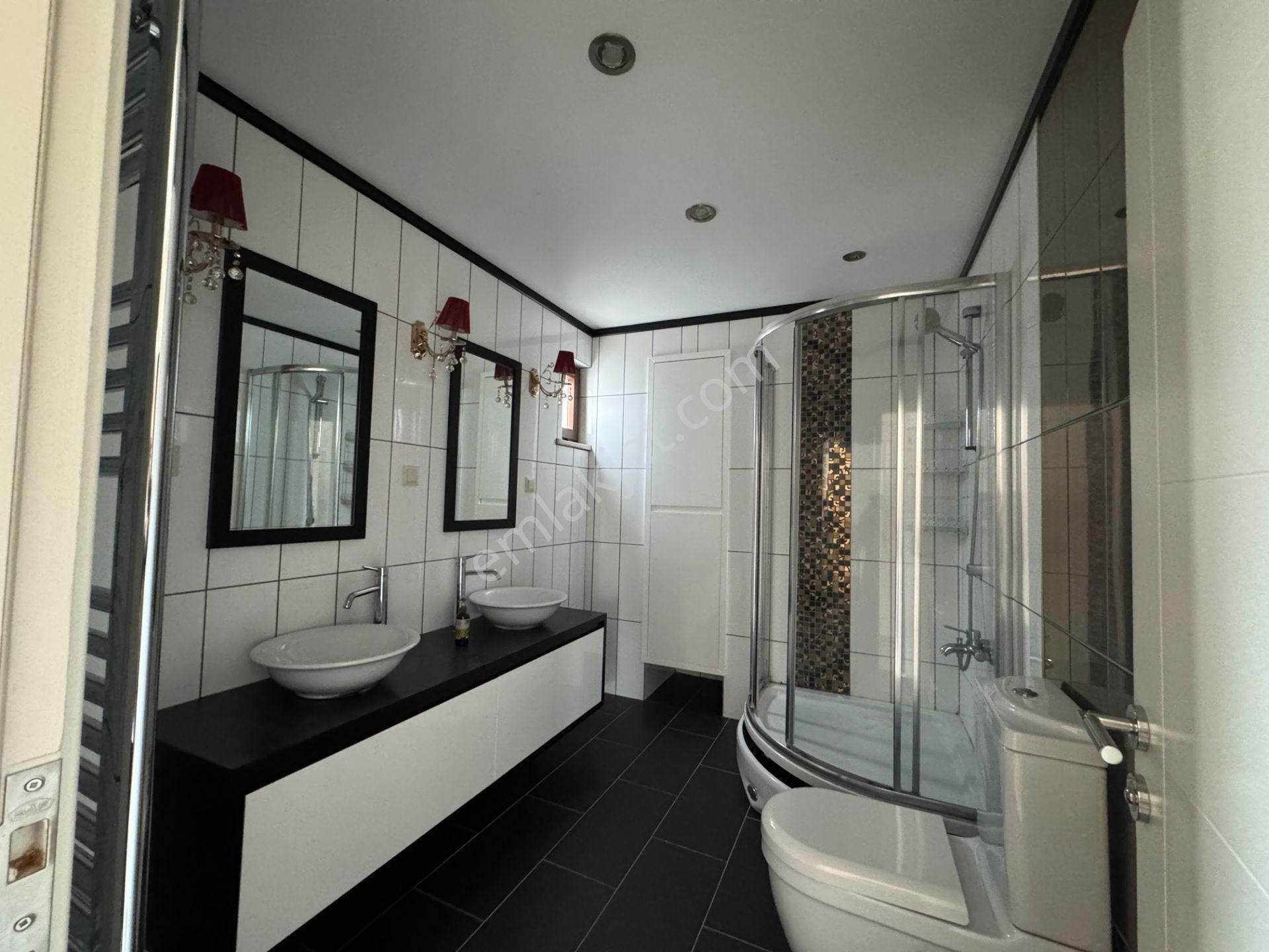 Trabzon Yomra Kaşüstü Kamelya Sitesi Lüks 4+1 Satılık Villa - Görsel 32