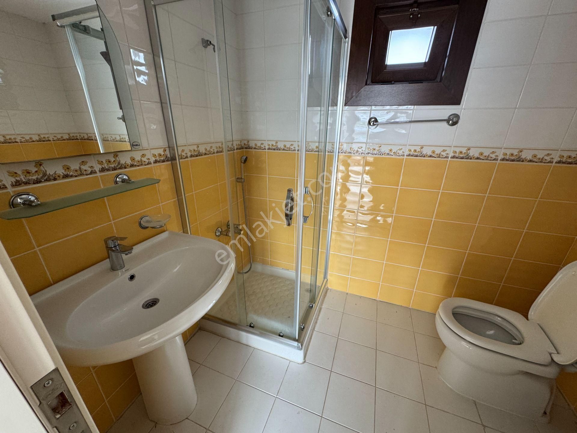 Trabzon Yomra Kaşüstü Kamelya Sitesi Lüks 4+1 Satılık Villa - Görsel 31