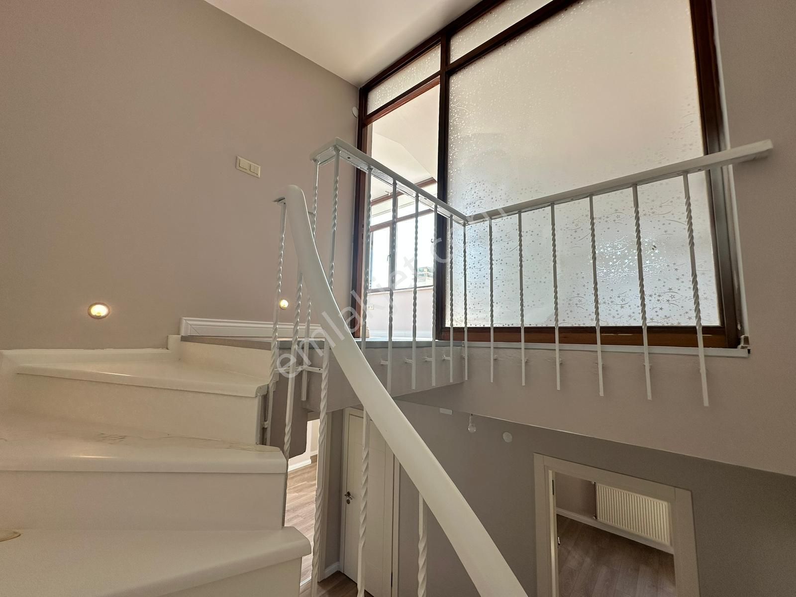 Trabzon Yomra Kaşüstü Kamelya Sitesi Lüks 4+1 Satılık Villa - Görsel 26