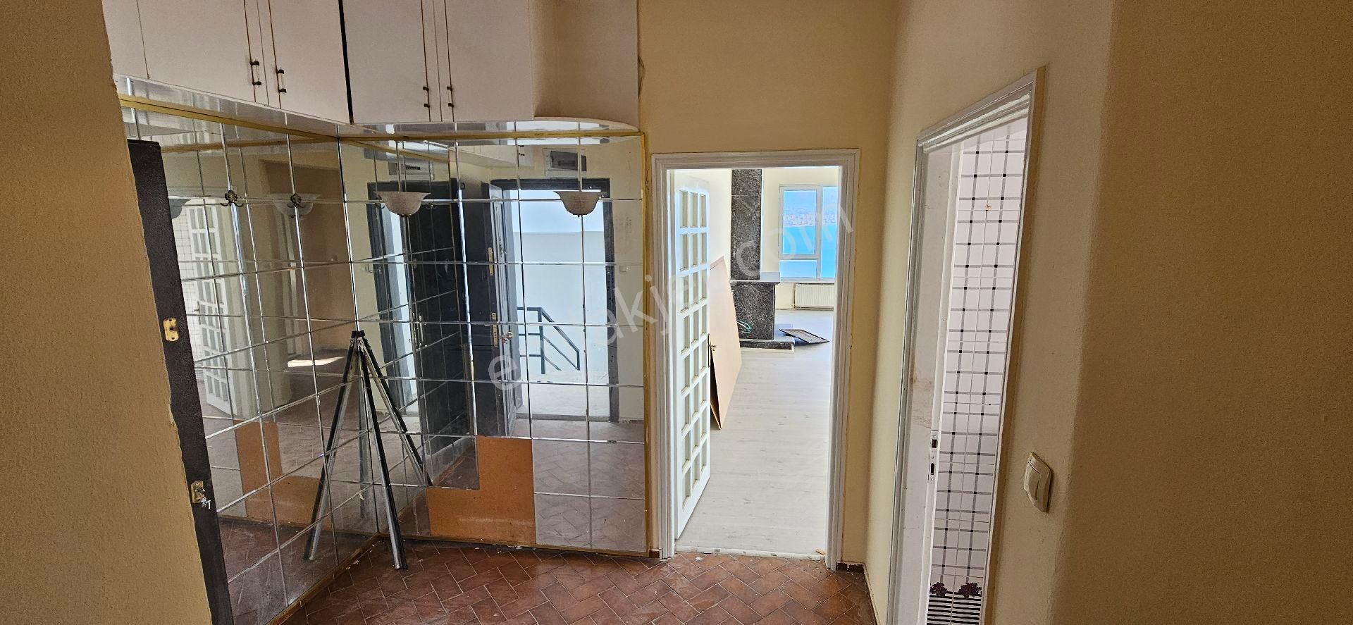 Alanya Kale'de Muhteşem Deniz Manzaralı 3+1 Satılık Boş Daire - Görsel 27