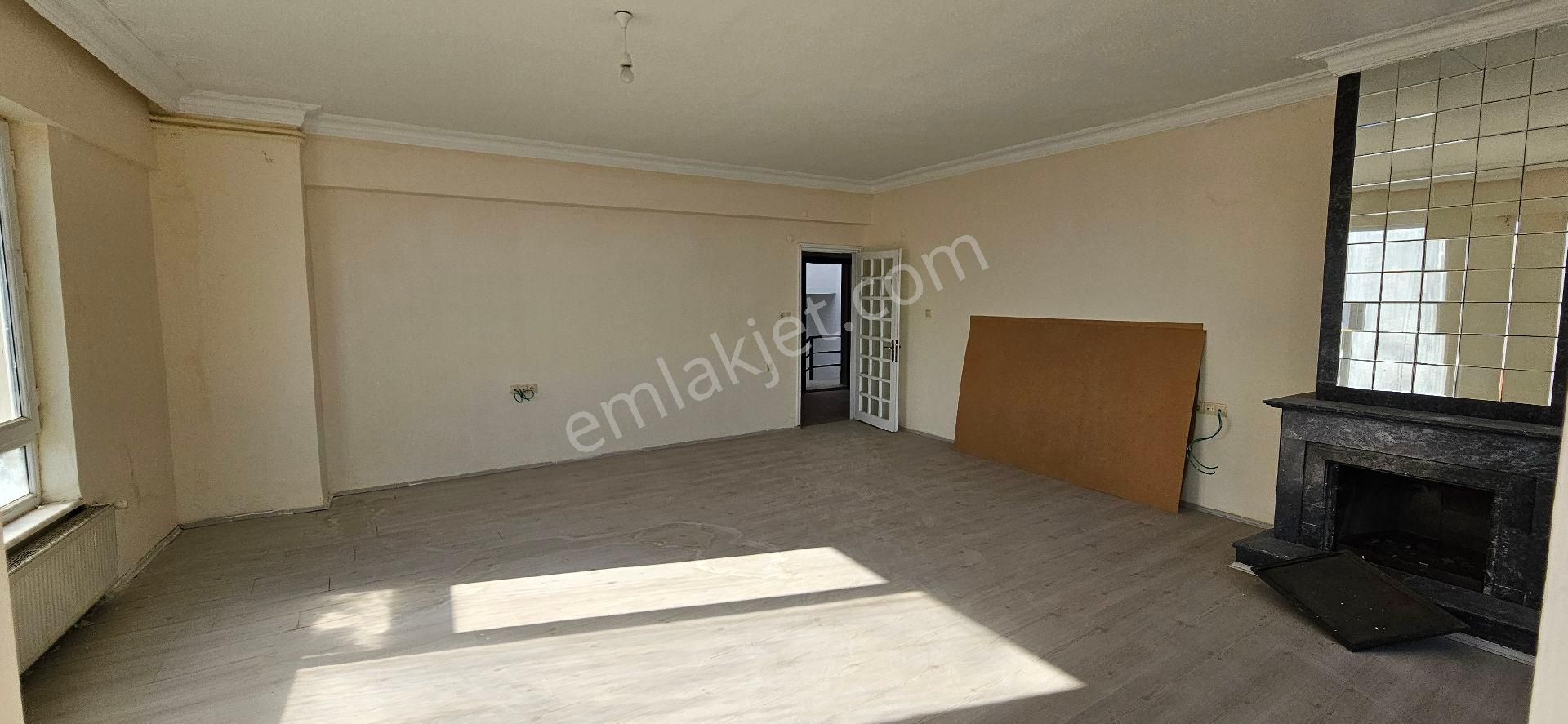 Alanya Kale'de Muhteşem Deniz Manzaralı 3+1 Satılık Boş Daire - Görsel 18