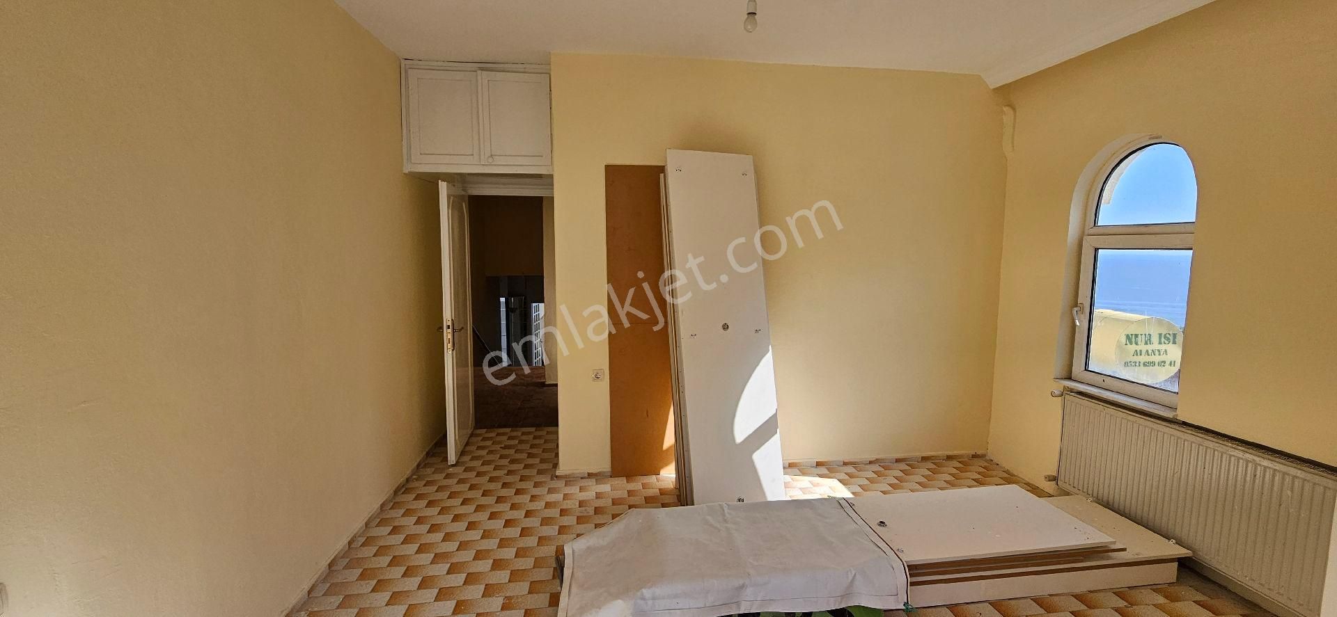 Alanya Kale'de Muhteşem Deniz Manzaralı 3+1 Satılık Boş Daire - Görsel 14