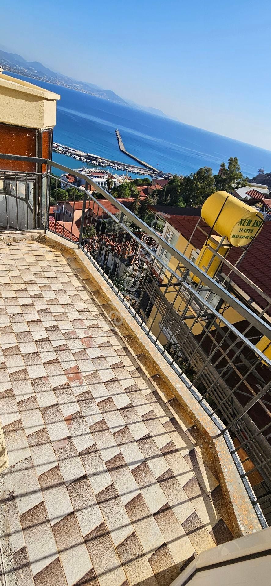Alanya Kale'de Muhteşem Deniz Manzaralı 3+1 Satılık Boş Daire - Görsel 4