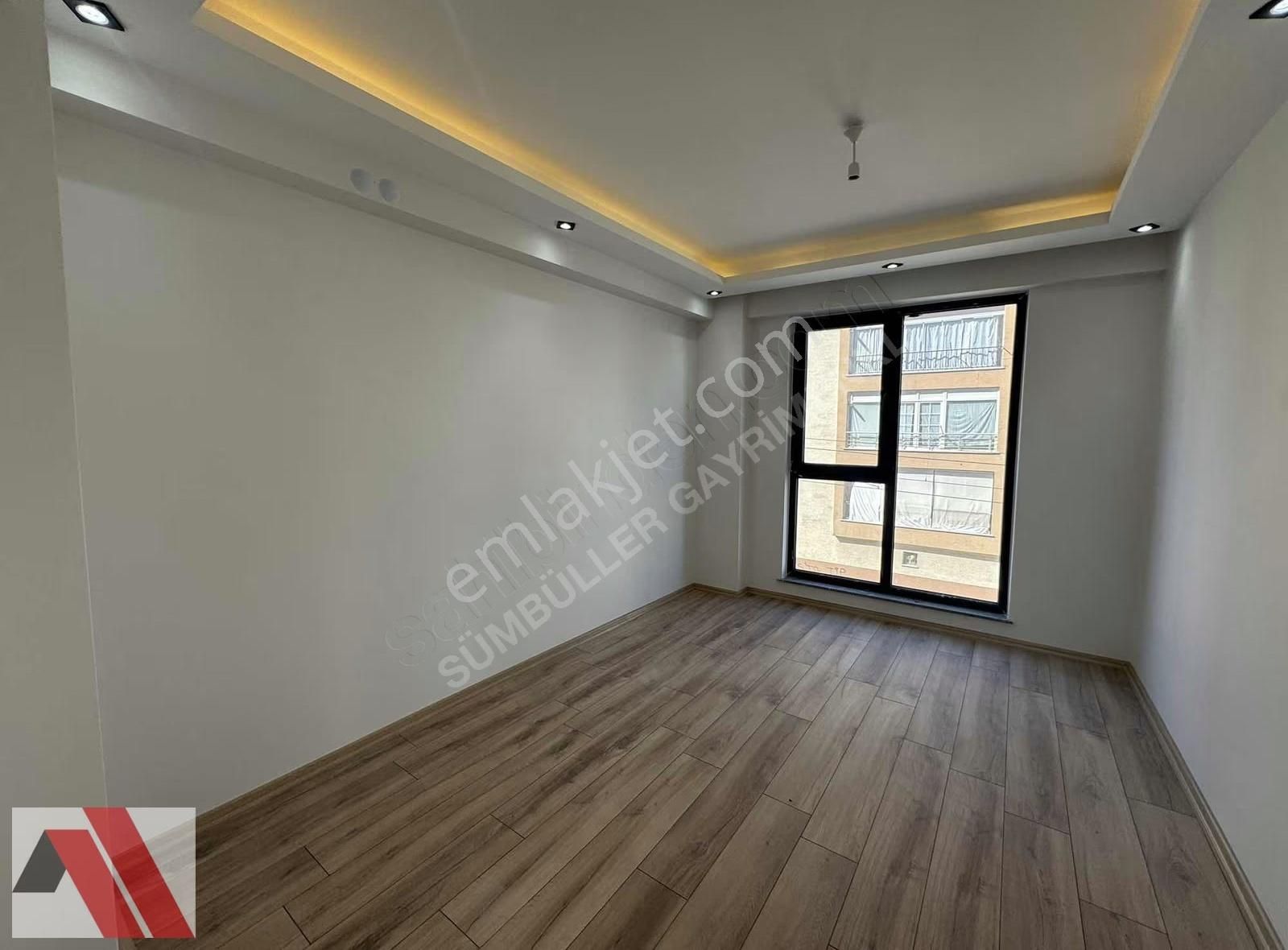 Sümbüller'den U.egemenlik Yakını İskanlı Ara Kat Köşe Şık 3+1 - Görsel 10