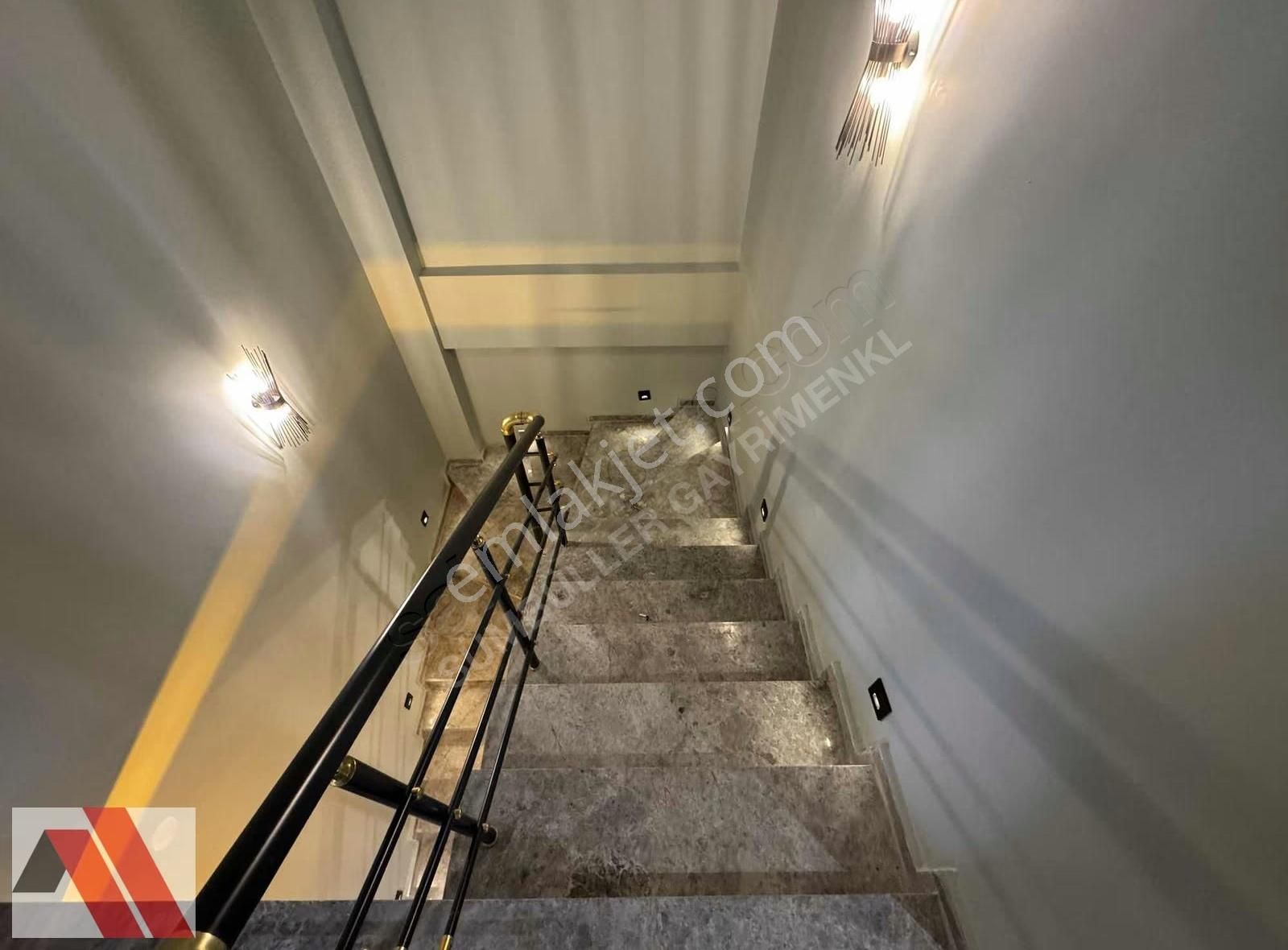 Sümbüller'den Villalar Bölgesinde Ö.garaj Kış Bahçeli Geniş 4+1 - Görsel 14