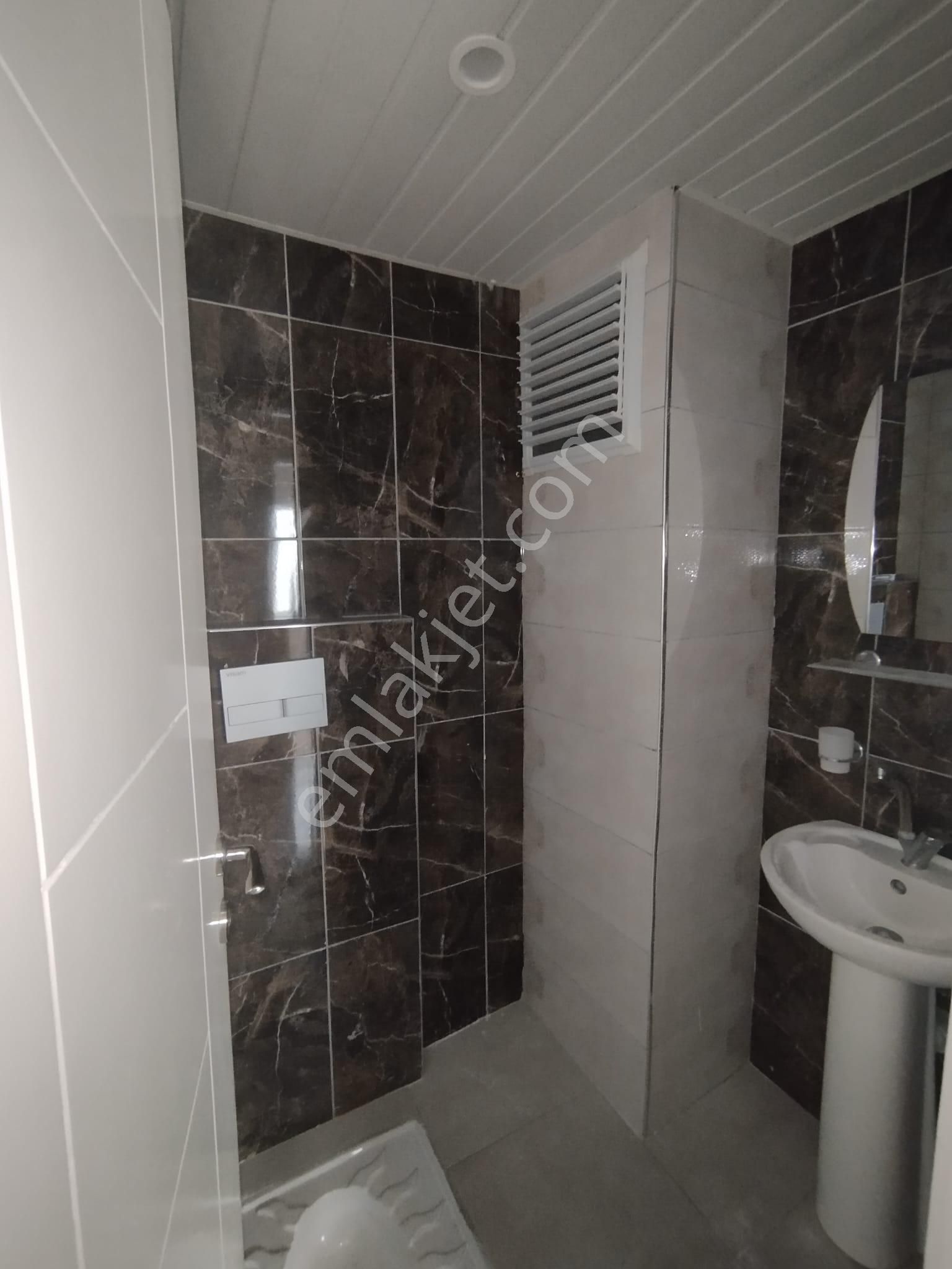 Mavi Bulvar Yakın Sitede 3+1 Güney Batı Cepheli Doğalgazlı Ekstralı Daire - Görsel 4
