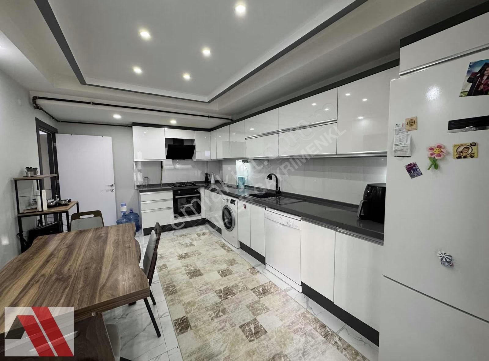 Sümbüller'den Esenli Yakını İskanlı Ara Kat E.banyolu Fırsat 3+1 - Görsel 13