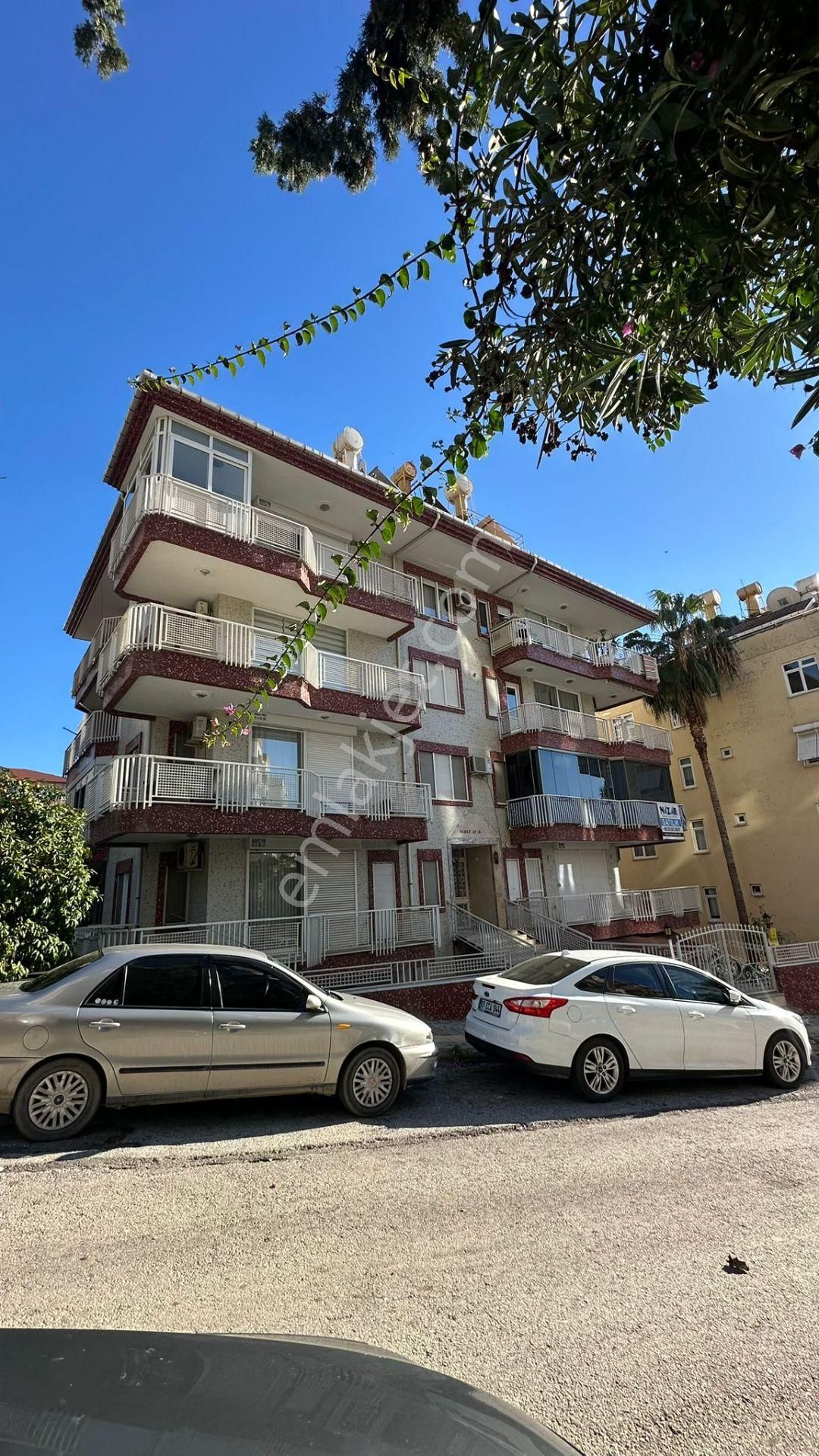 Alanya Merkez Kızlarpınarı Mah 2+1 Havuzlu - Görsel 15