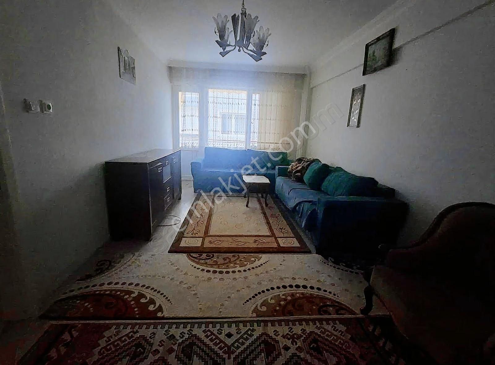 Denizden İstiklal Caddesinde Ful Eşyalı Kıralık Daire - Görsel 12