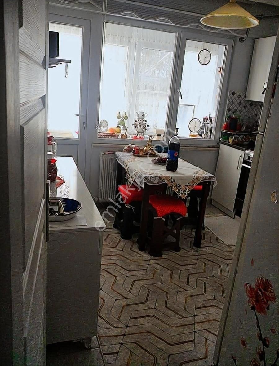 Denizden İstiklal Caddesinde Ful Eşyalı Kıralık Daire - Görsel 3