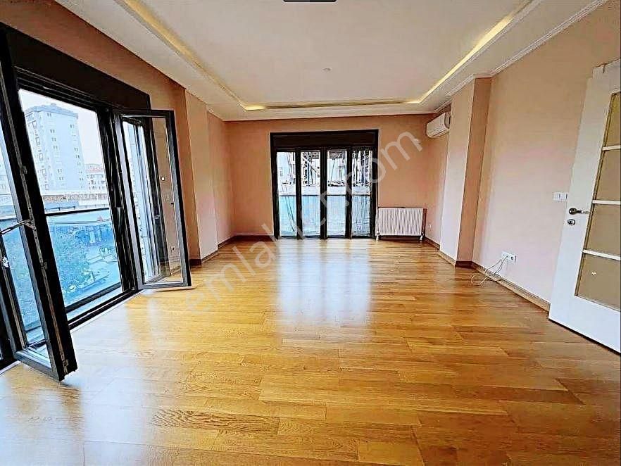 Boş ... 2019 Yapımı 100 M2 Net Kombili Ebeveyn Banyolu 3+1 Daire