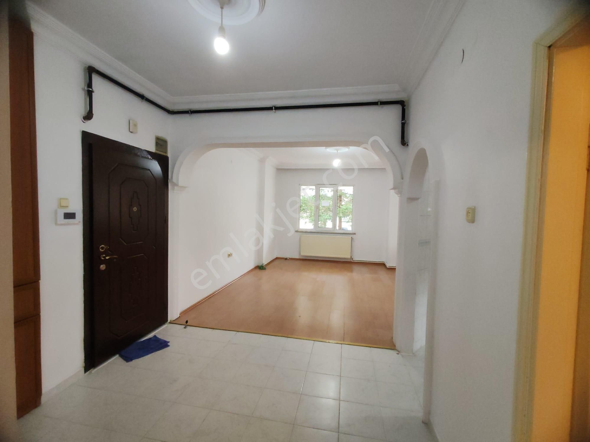 Trabzon Çukurçayır Mahallesi’nde Kiralık 2+1 Daire - Görsel 9