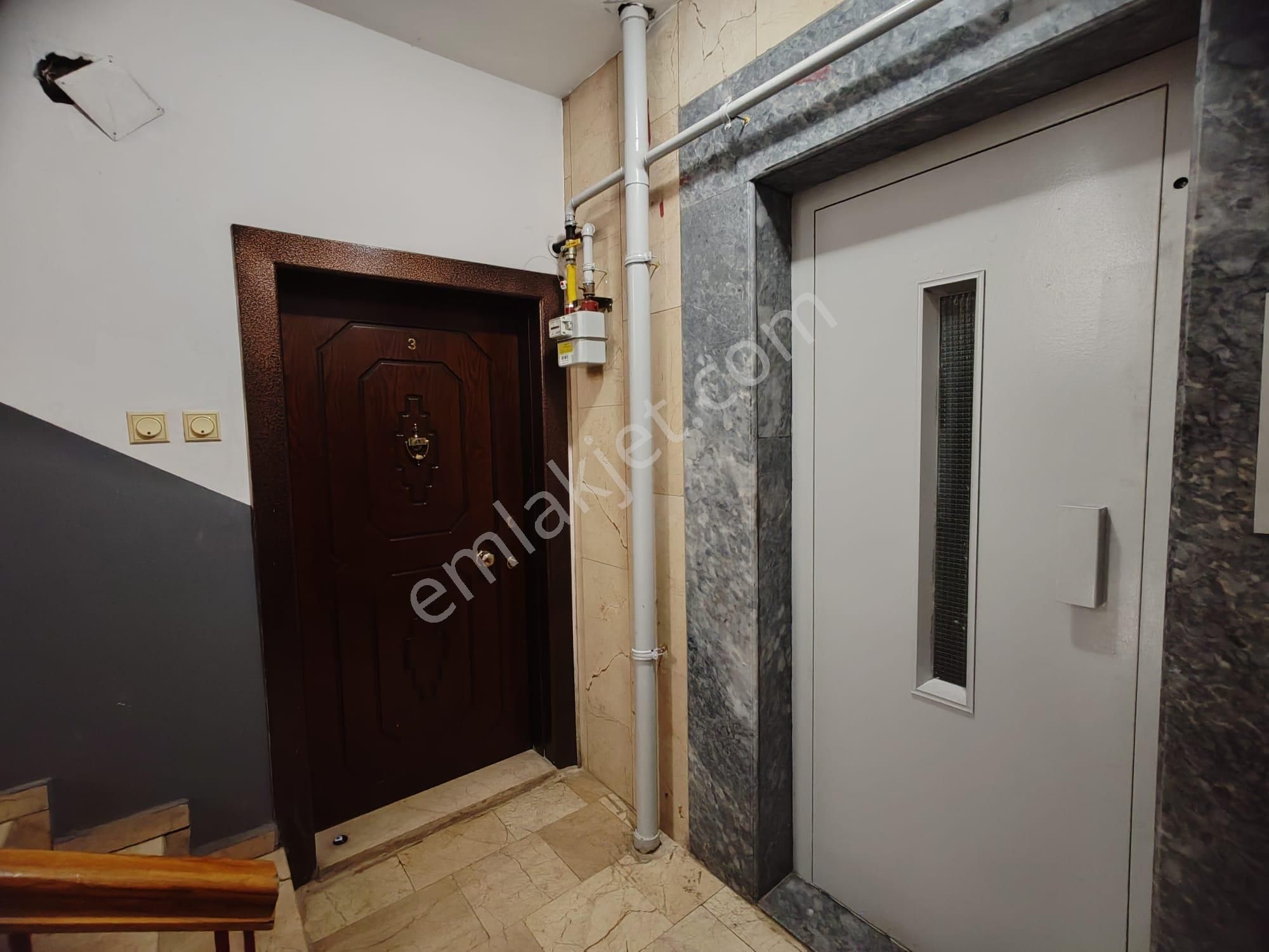 Trabzon Çukurçayır Mahallesi’nde Kiralık 2+1 Daire - Görsel 3