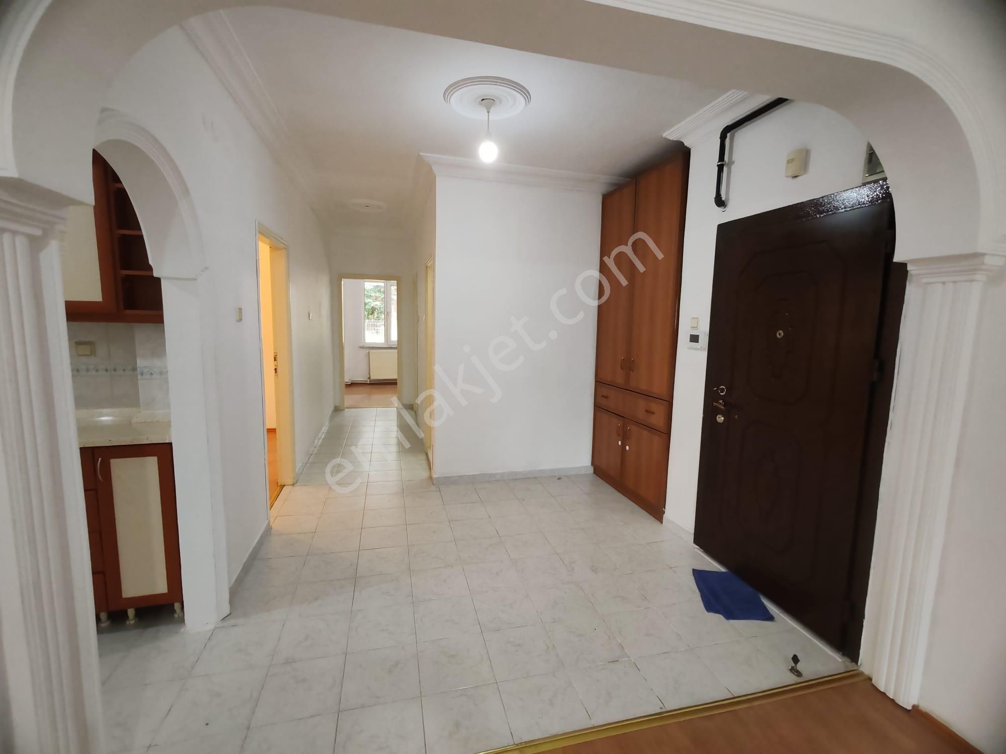 Trabzon Çukurçayır Mahallesi’nde Kiralık 2+1 Daire - Görsel 11