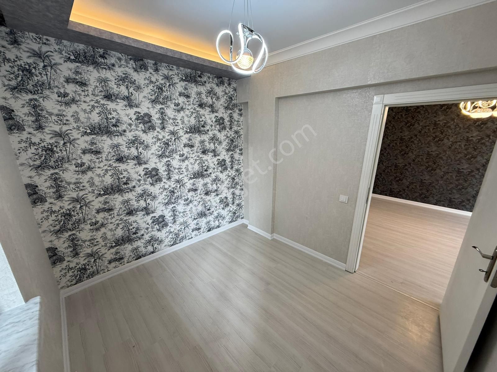 Tepebaşı'nda Yüksek Giriş Geniş Balkonlu Ultra Yapılı 3+1 Daire - Görsel 29