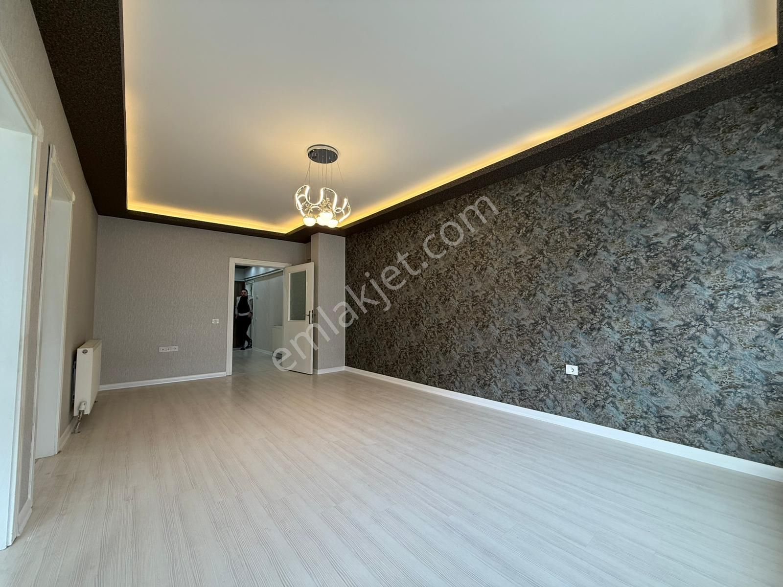 Tepebaşı'nda Yüksek Giriş Geniş Balkonlu Ultra Yapılı 3+1 Daire - Görsel 25