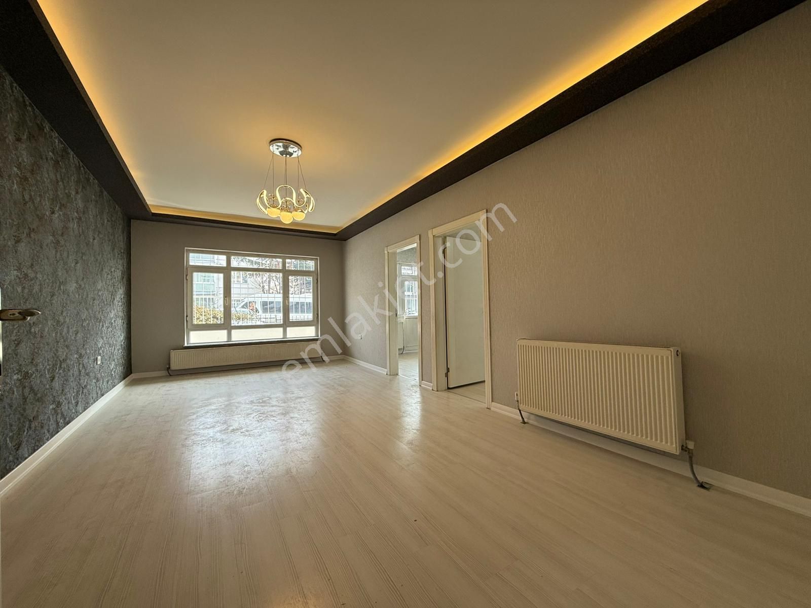 Tepebaşı'nda Yüksek Giriş Geniş Balkonlu Ultra Yapılı 3+1 Daire - Görsel 2