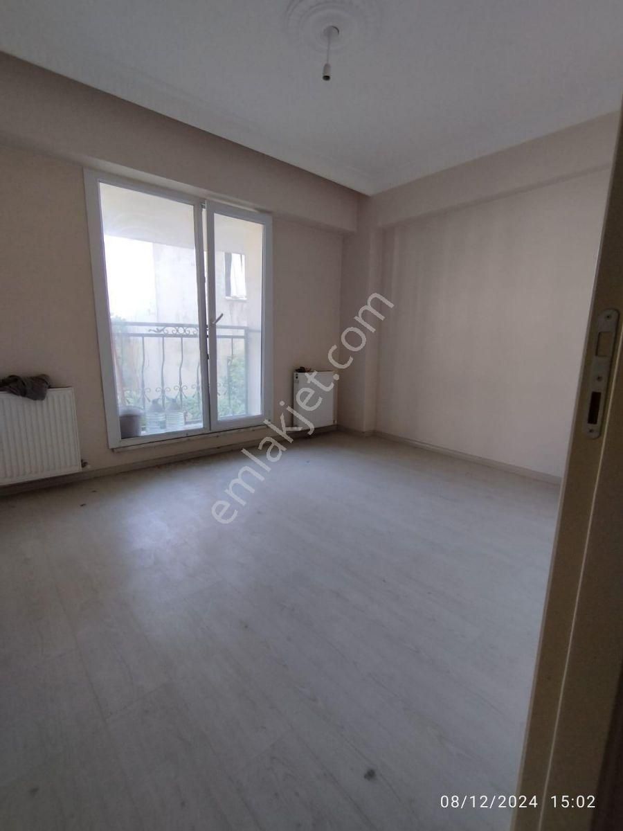 Beylikdüzü Yakupluda Cadde Üstü Temiz Daire. - Görsel 7