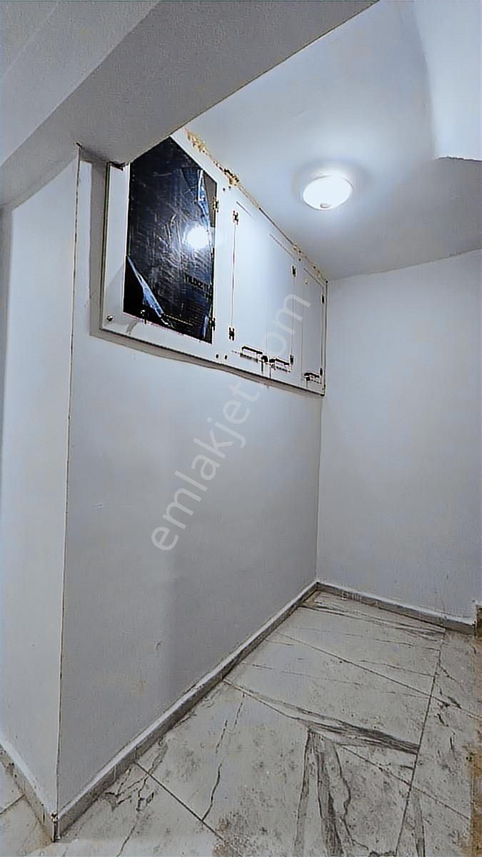 Çözüm'den D.bakır Yolu Üzeri Şoförler Odası Yanı Ferah 3+1 Daire - Görsel 13