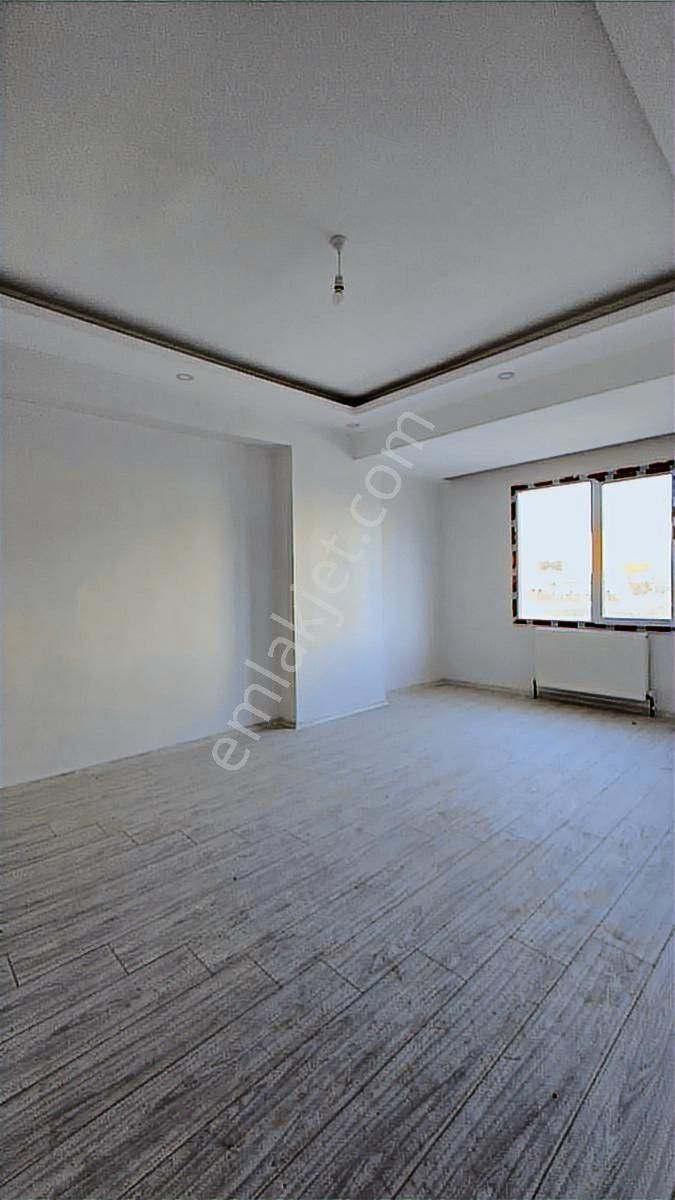 Çözüm'den D.bakır Yolu Üzeri Şoförler Odası Yanı Ferah 3+1 Daire - Görsel 25