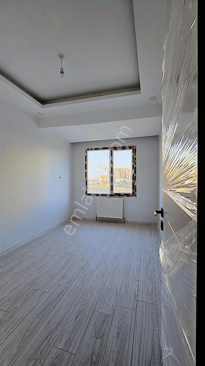 Çözüm'den D.bakır Yolu Üzeri Şoförler Odası Yanı Ferah 3+1 Daire - Görsel 23