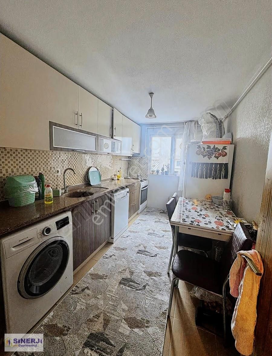 Bağlarbaşında Geniş 3+1 Satılık Daire - Görsel 24