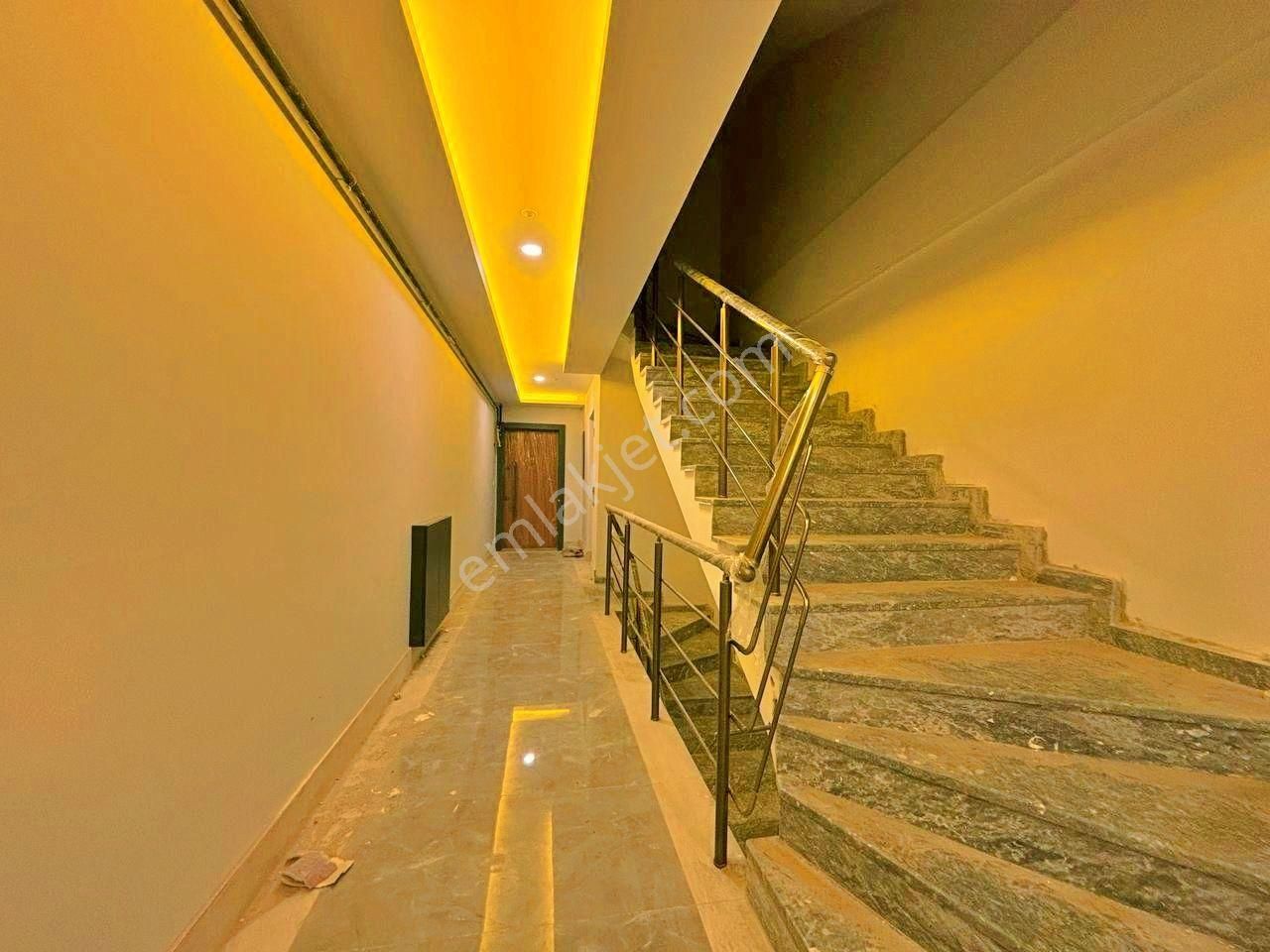 Uytundan Ören Yolunda Havuzlu Sitede Satılık 2+1 Lüks Daire - Görsel 33