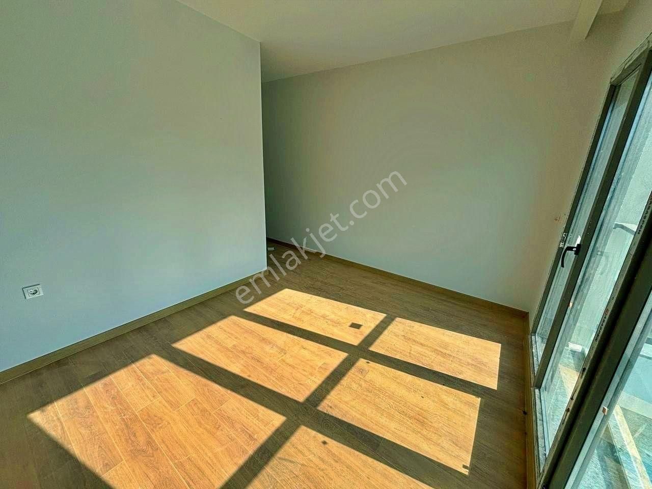 Uytundan Ören Yolunda Havuzlu Sitede Satılık 2+1 Lüks Daire - Görsel 19