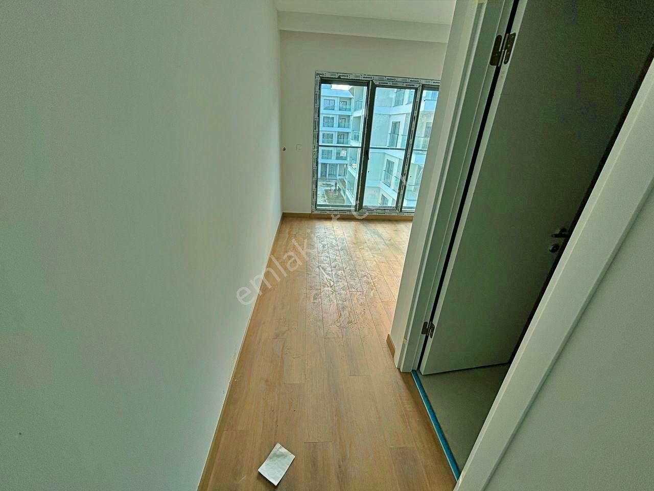 Uytundan Ören Yolunda Havuzlu Sitede Satılık 2+1 Lüks Daire - Görsel 10