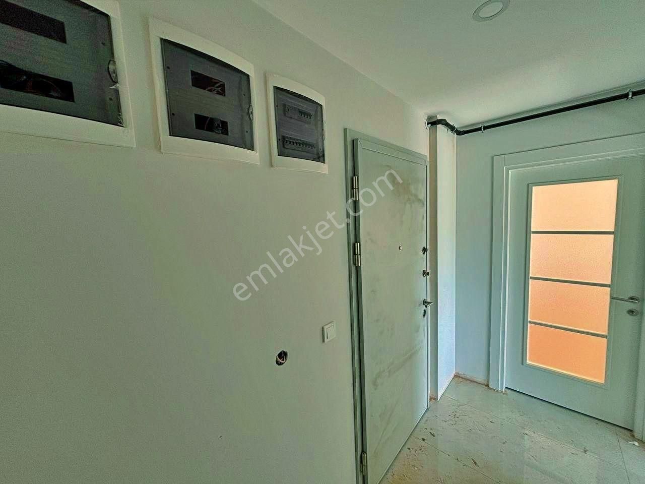 Uytundan Ören Yolunda Havuzlu Sitede Satılık 2+1 Lüks Daire - Görsel 31