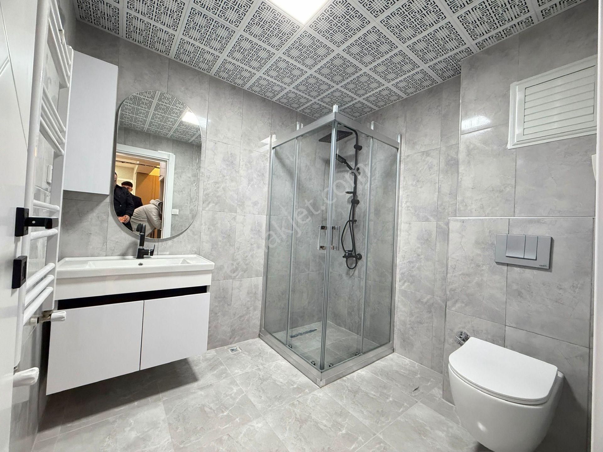 Kariyer'den Tepebaşı'nda Belediye Yakını Ara Katta Lüx 3+1 Daire - Görsel 18