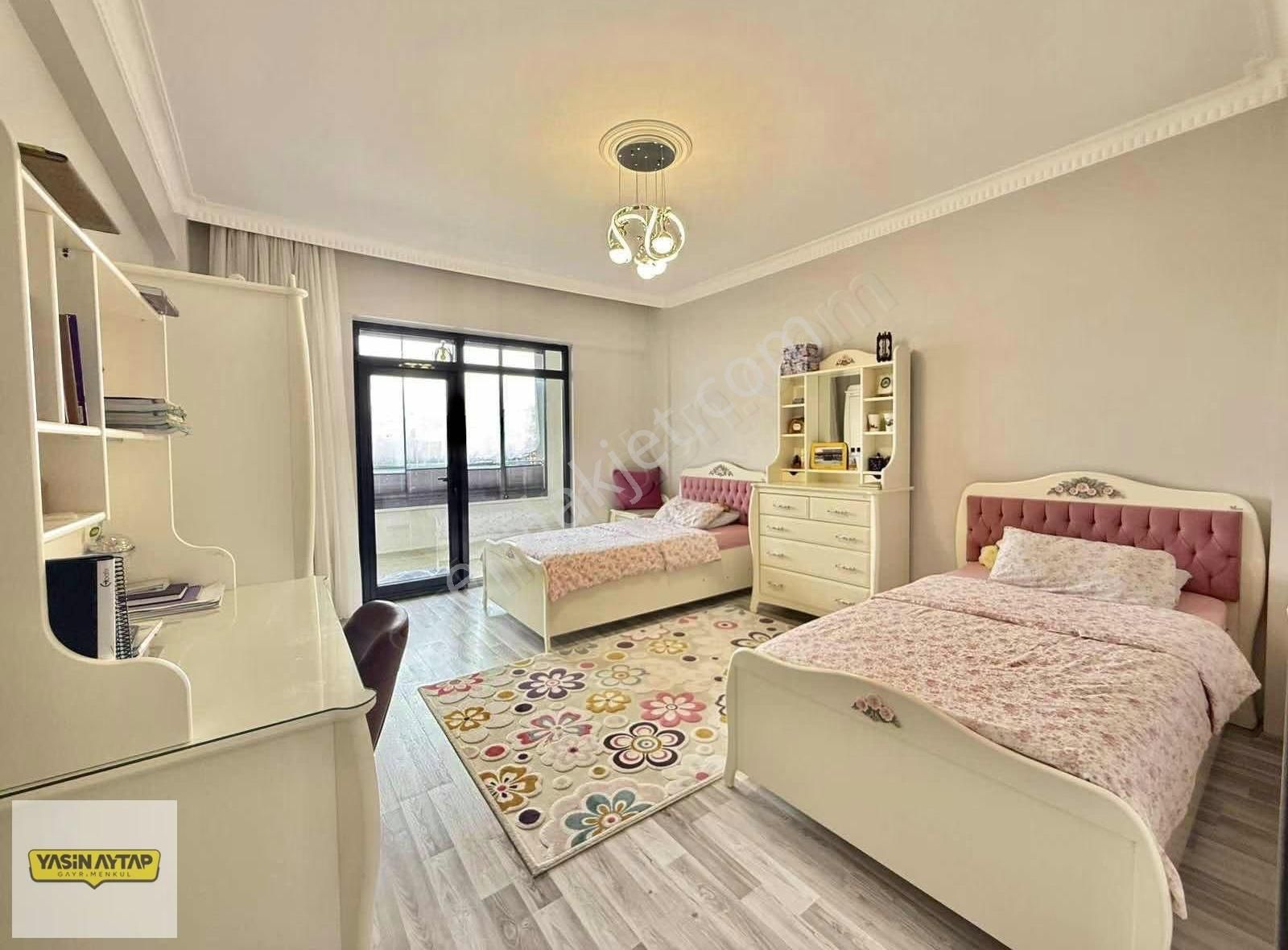 Stadyum Yakını Buhara Mah. Merkezi Konumda Satılık 6+2 Lüks Vila - Görsel 8