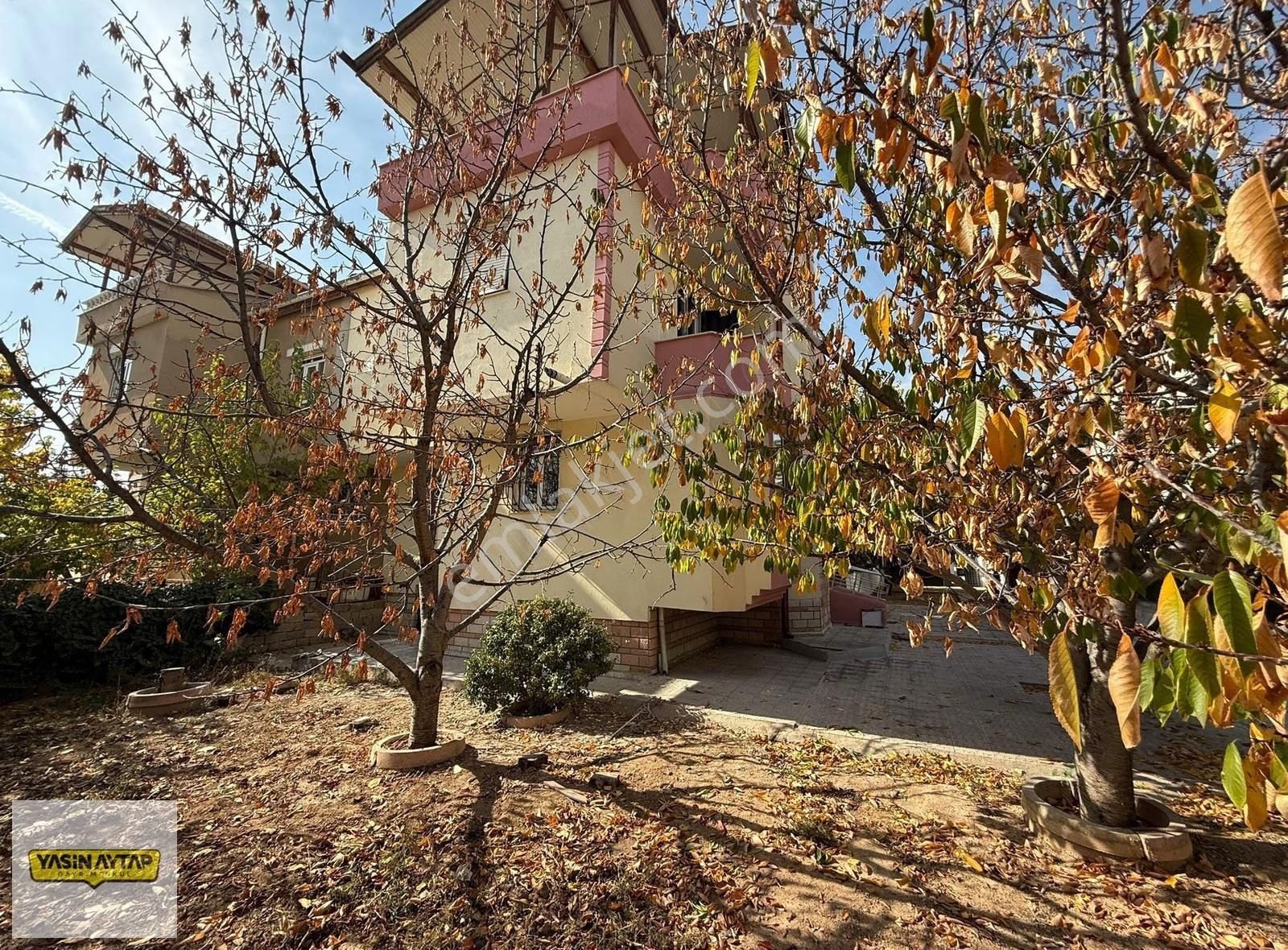 Hocacihan Mah.´de 350m2 Arsa İçerisinde Satılık 7+1 Villa - Görsel 2