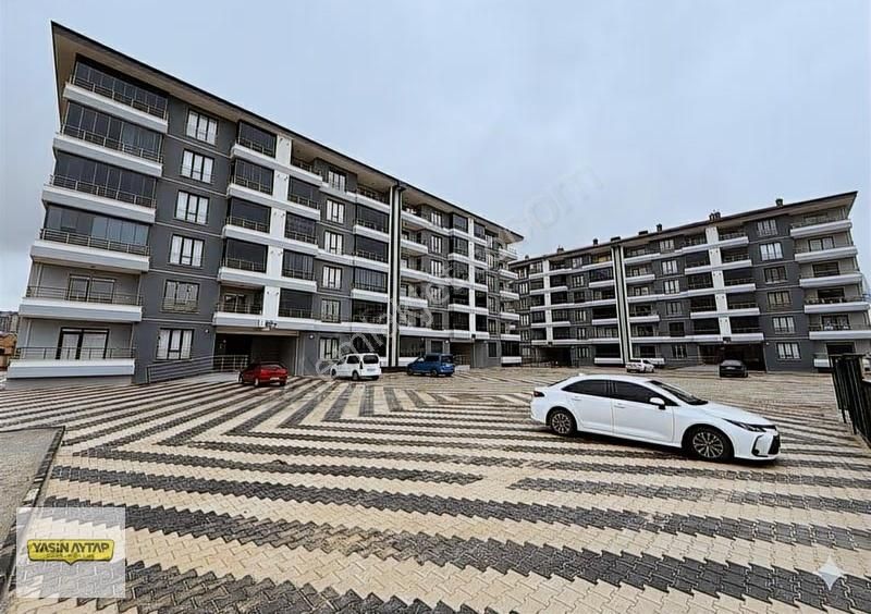 Sancak Mah. Novada Avm`ye Yürüme Mesafesinde Satılık 3+1 Daire