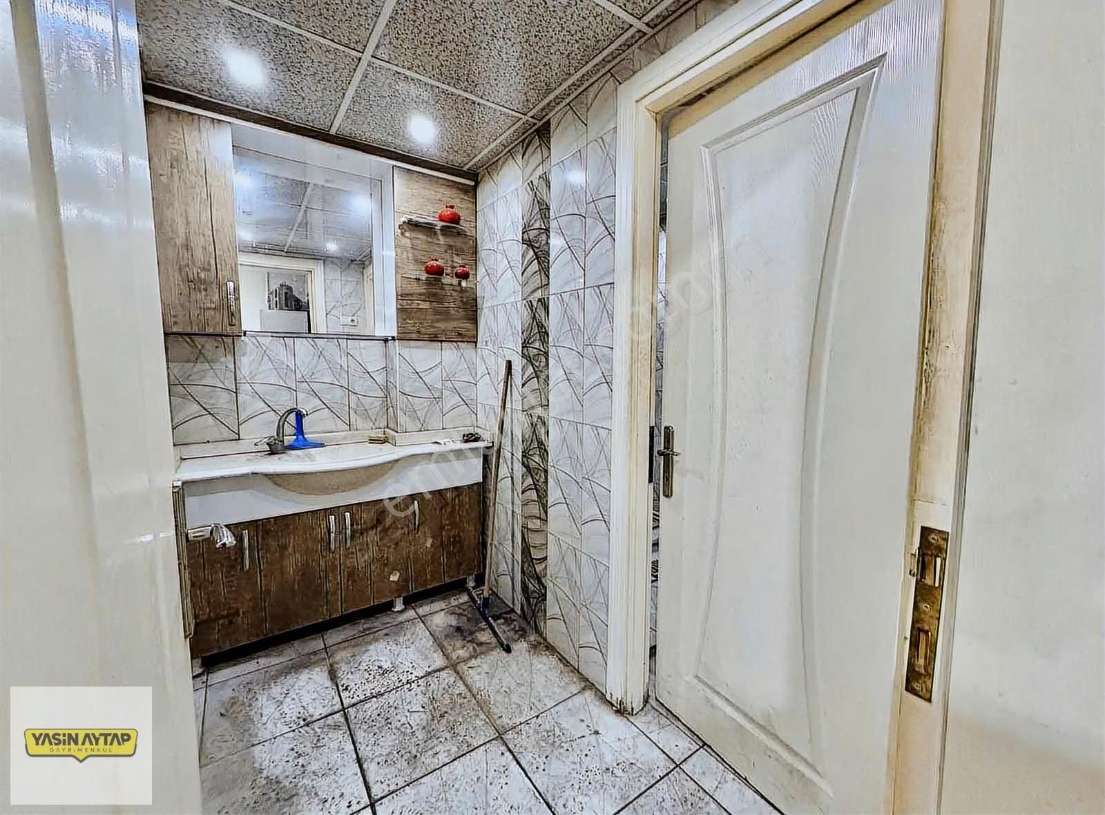 Konbassan Sanayi Sitesinde Satılık 3 Katlı 270m² Bakımlı Dükkan - Görsel 8