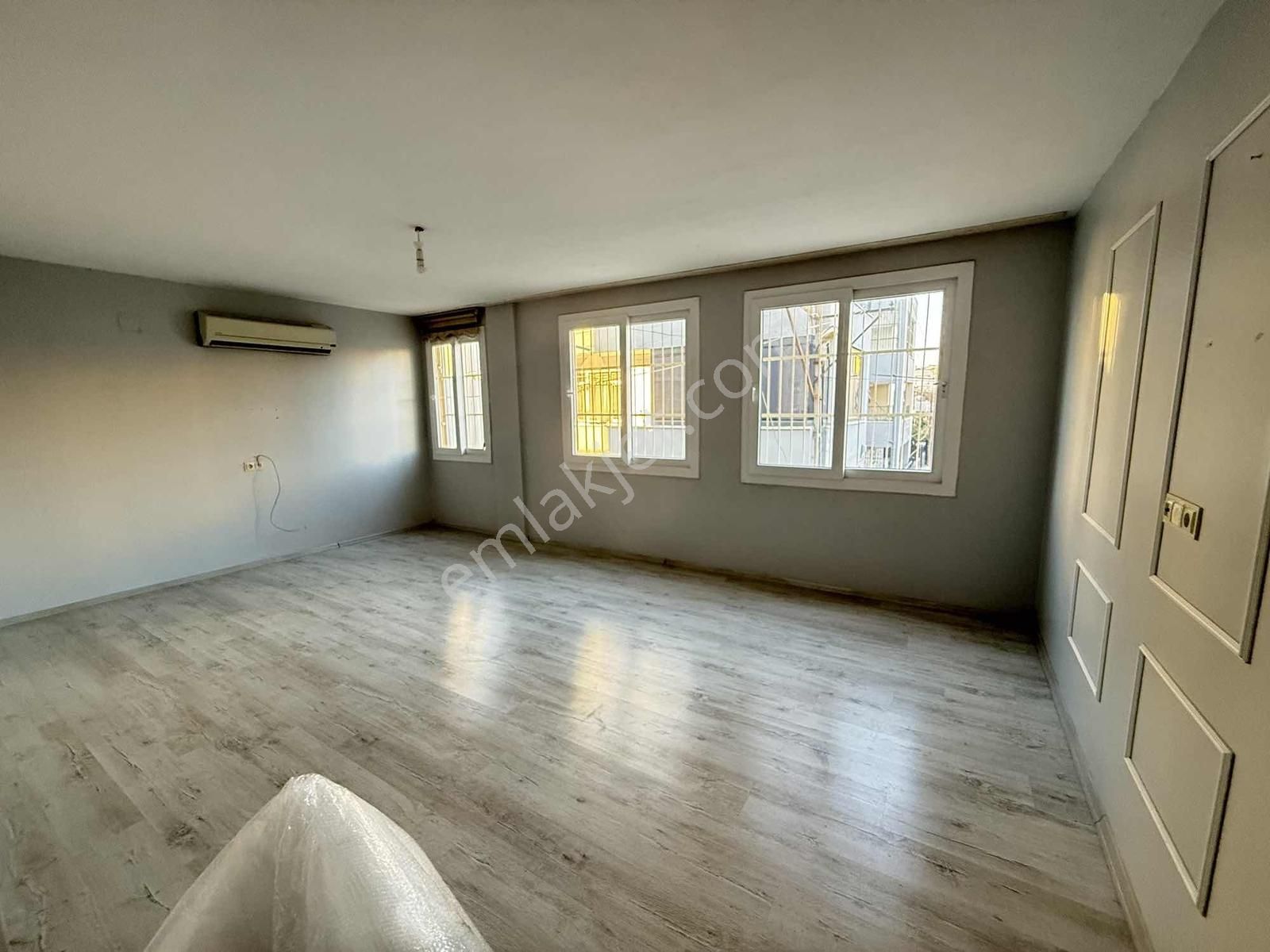 Lavinia Yeşilevler Mahallesi 3+1 Masrafsız Kiralık Müstakil Ev - Görsel 23