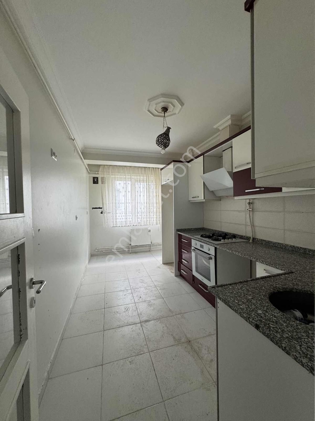 Sütlüce Mah. Eğitimciler Cad. Yakını Asansörlü Satılık 2+1 Daire - Görsel 15