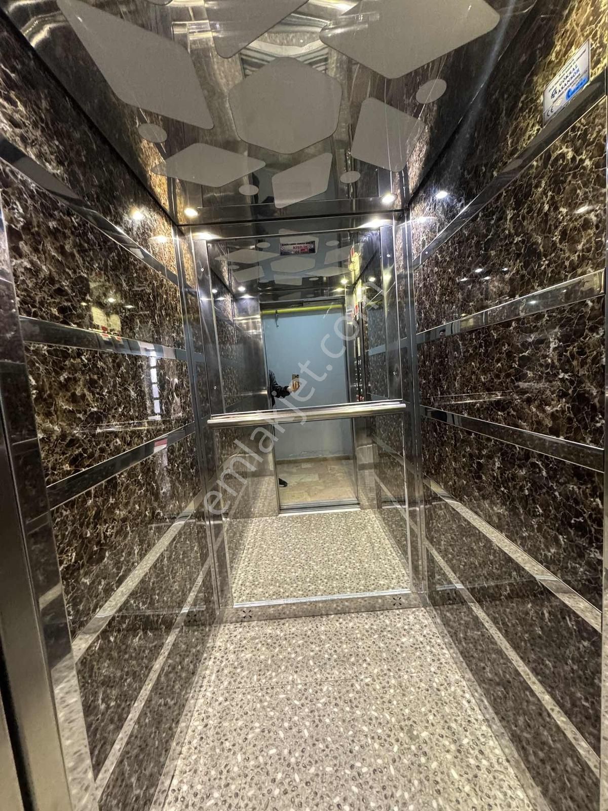 Sütlüce Mah. Eğitimciler Cad. Yakını Asansörlü Satılık 2+1 Daire - Görsel 5