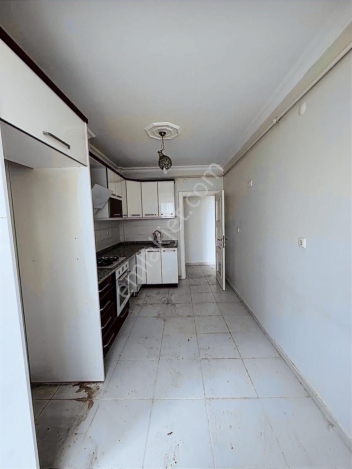 Sütlüce Mah. Eğitimciler Cad. Yakını Asansörlü Satılık 2+1 Daire - Görsel 17